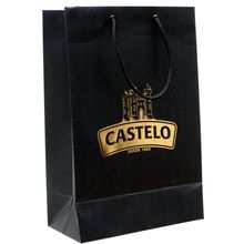 Sacola-Preta-com-Logotipo-Dourado-Castelo
